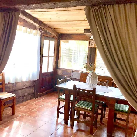 Шале Chalet With 4 Bedrooms In With Wonderful Mountain View Private Pool And Furnished Terrace 6 Km From The Slopes